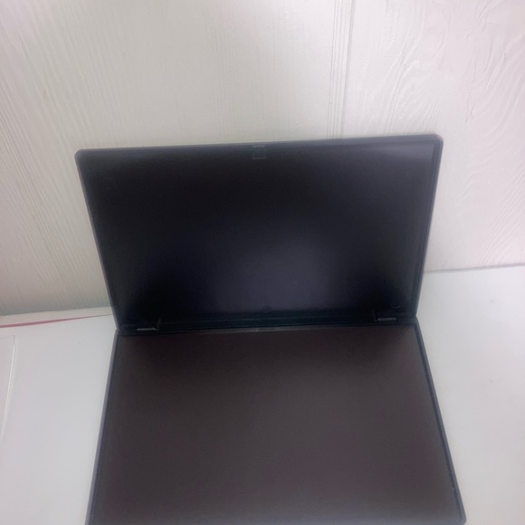 Magnetic palette

6x9 

Brand new in black - Picture 3 of 9